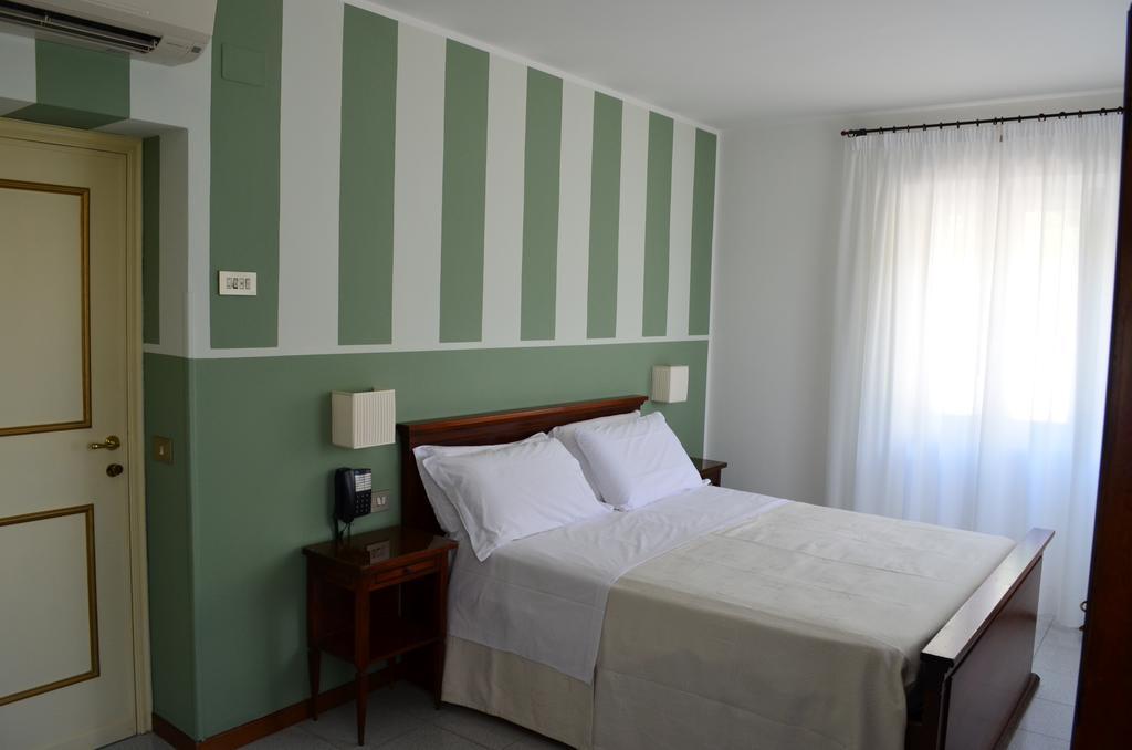 Hotel Rosalba Perugia Rum bild